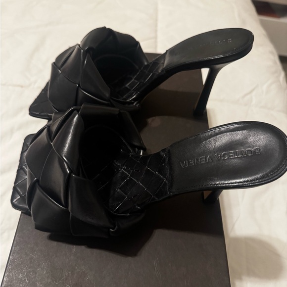 Bottega Veneta Black Quilted Mules - Picture 2 of 6